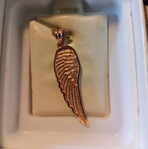 Angel wing 10k rose gold rare new in box